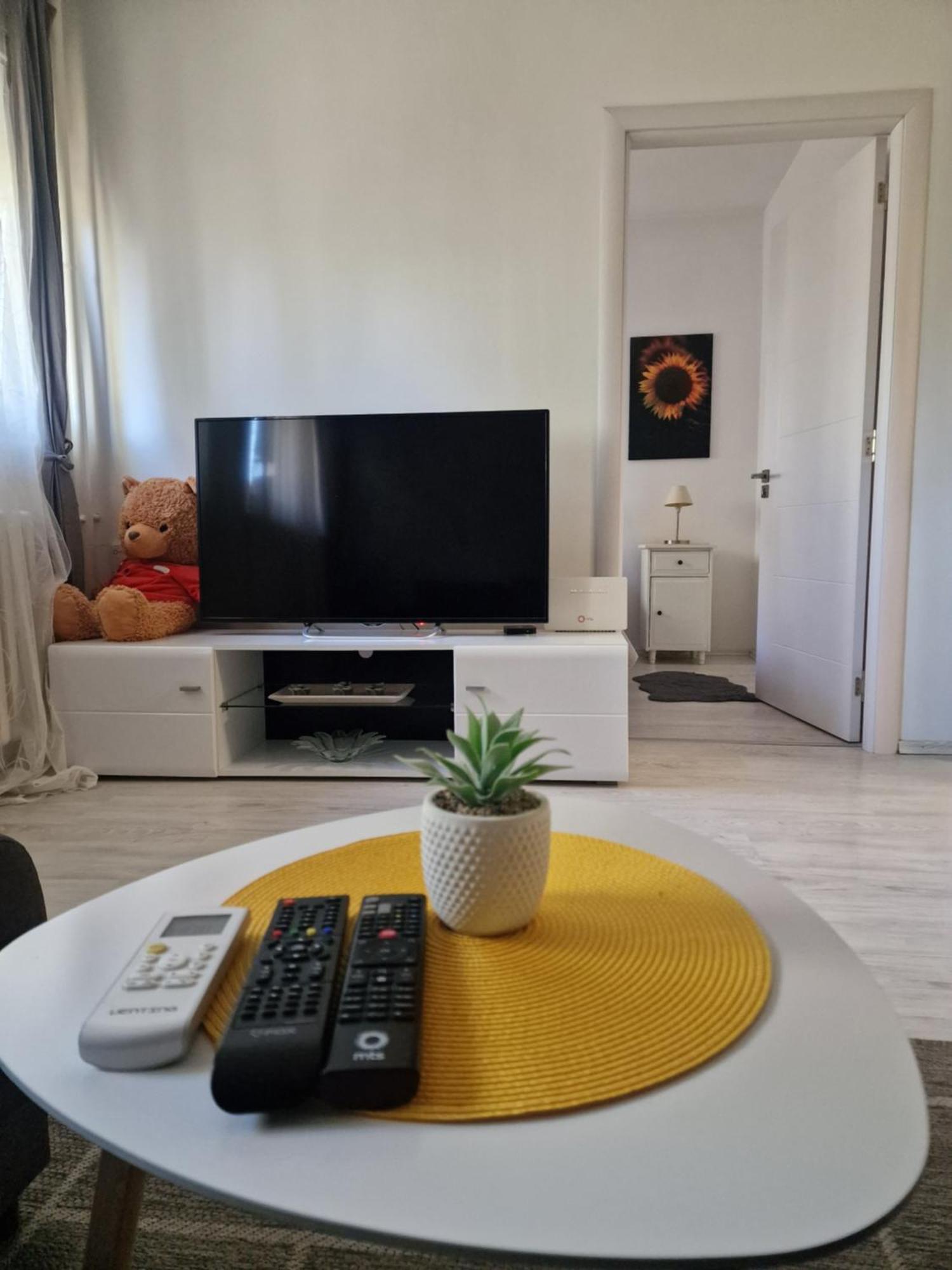 Apartment Iskra Белград Екстериор снимка